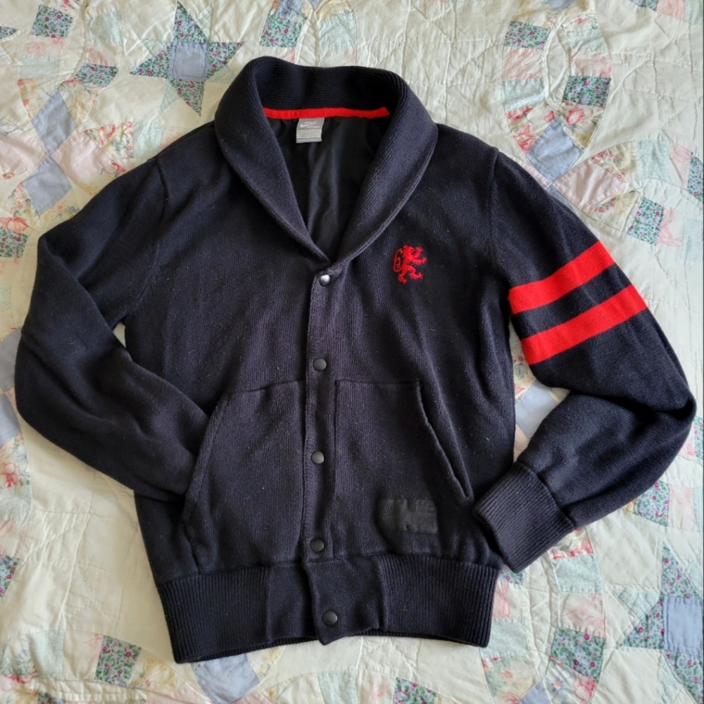 🌷 NIKE vintage Sports jacket/sweater